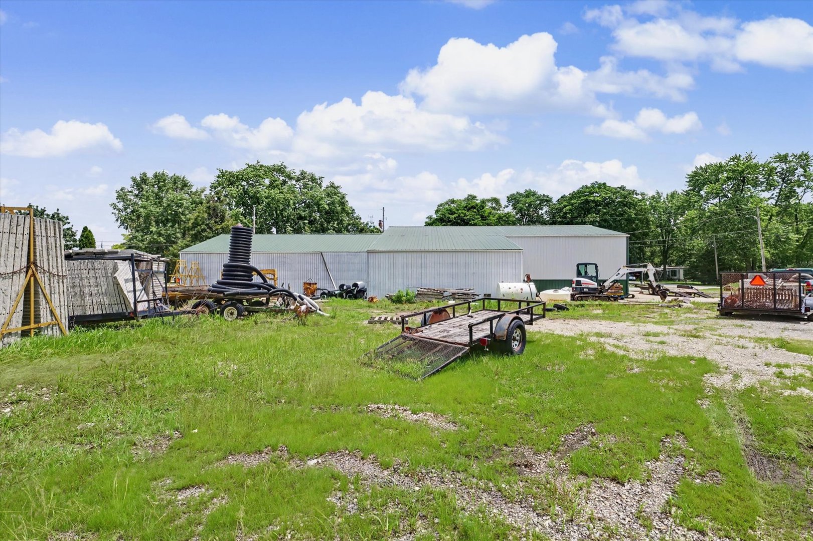 809 N Main Street Property Photo 14