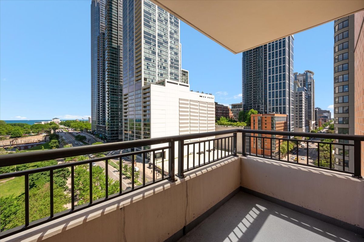 1160 S Michigan Avenue 1001 Property Photo 23