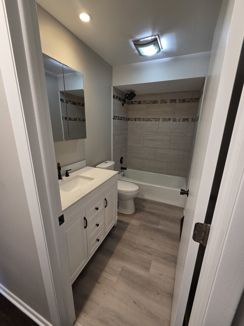 668 Lee Drive Property Photo 12