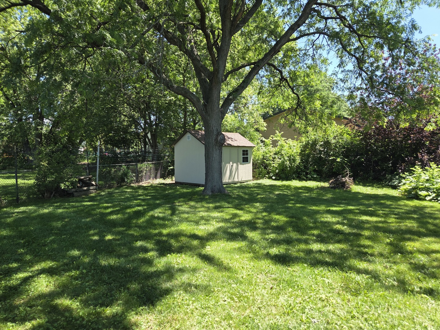 668 Lee Drive Property Photo 25
