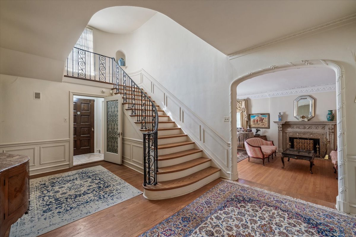 54 Kenilworth Avenue Property Photo 4