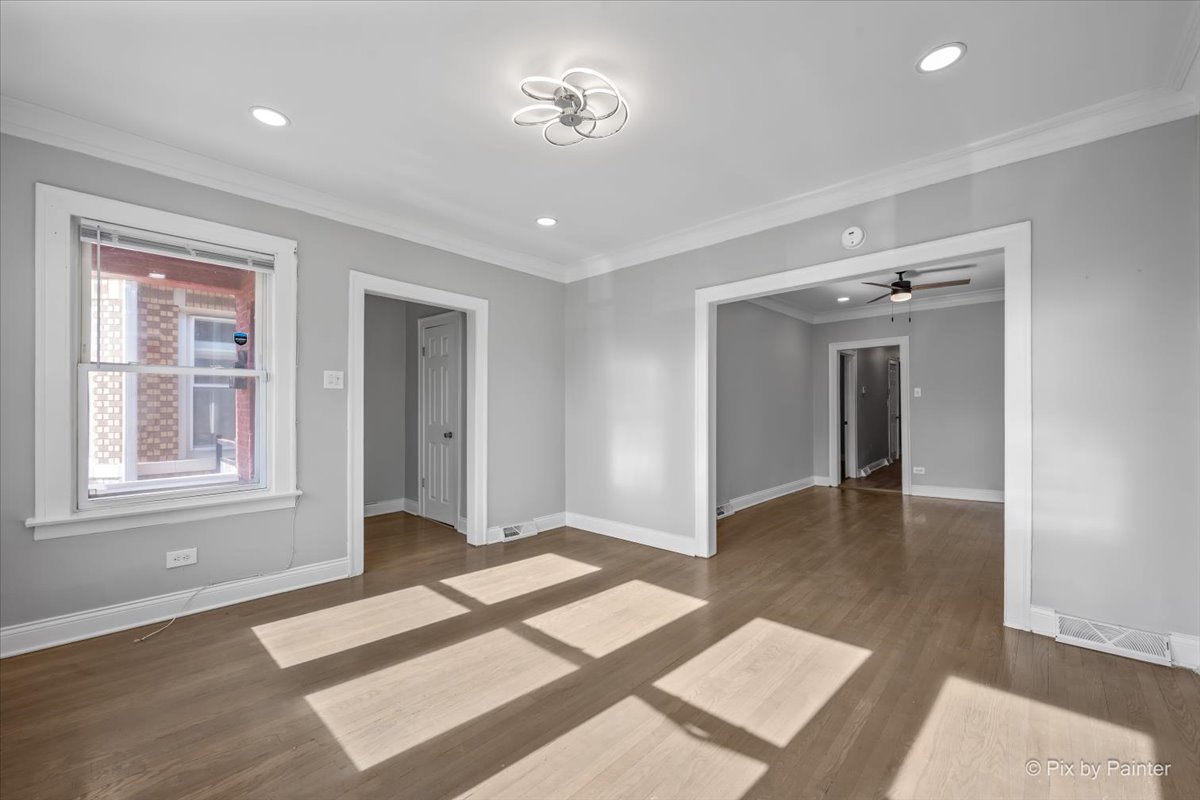 8453 S Aberdeen Street Property Photo 4