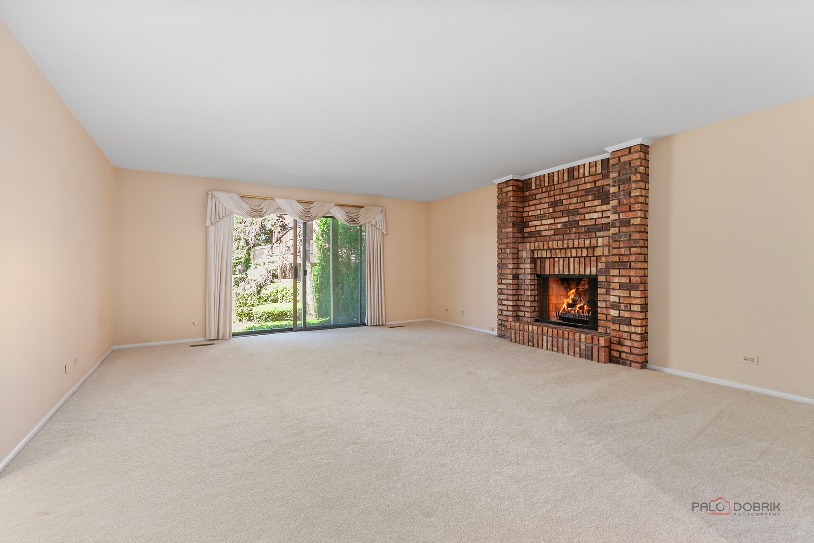 3875 S Mission Hills Road Property Photo 7