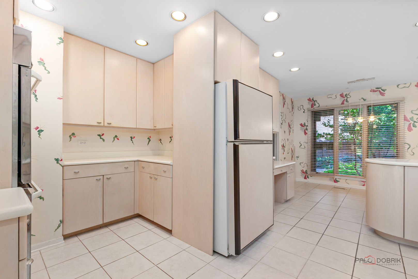 3875 S Mission Hills Road Property Photo 15