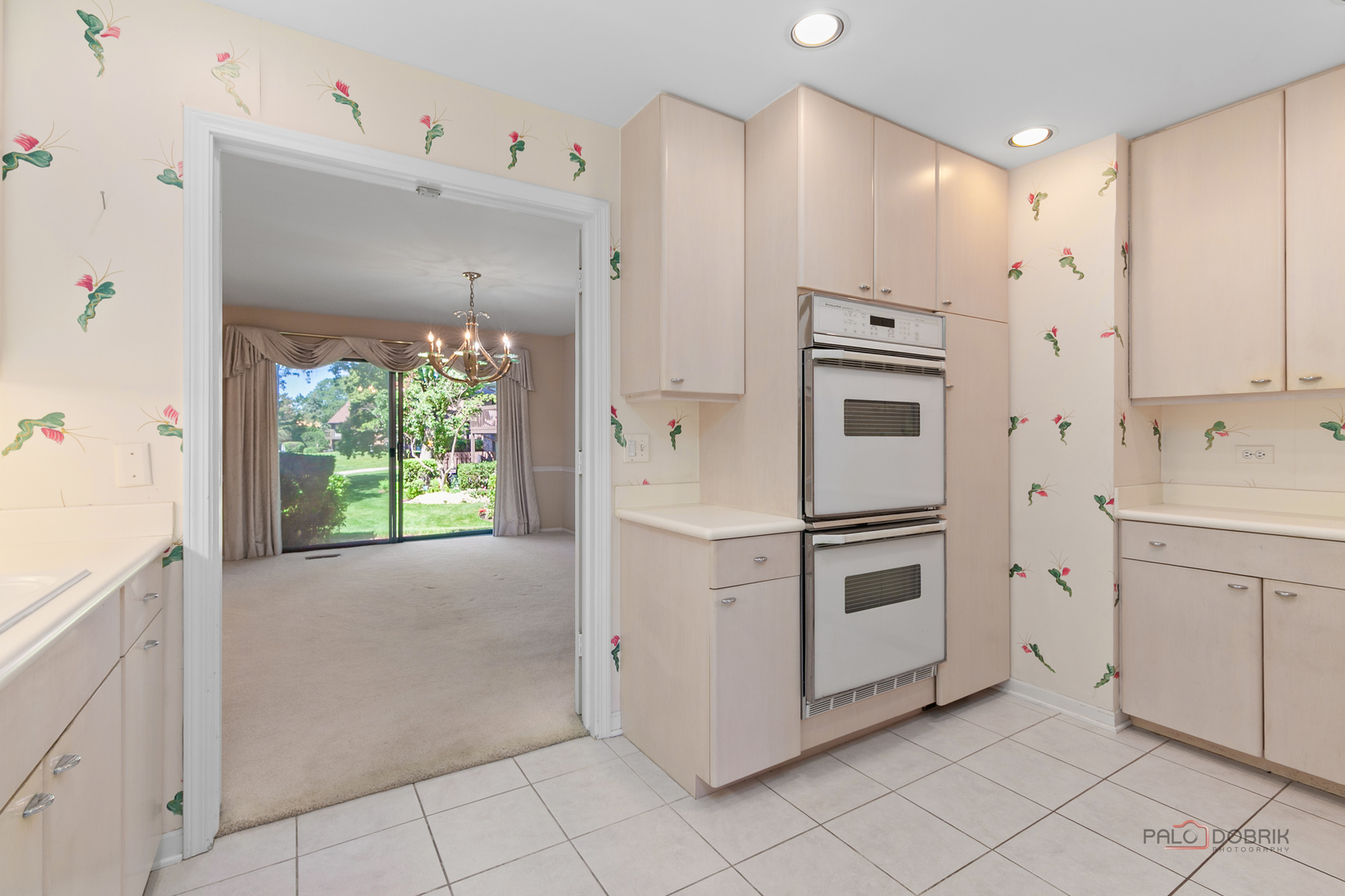 3875 S Mission Hills Road Property Photo 16