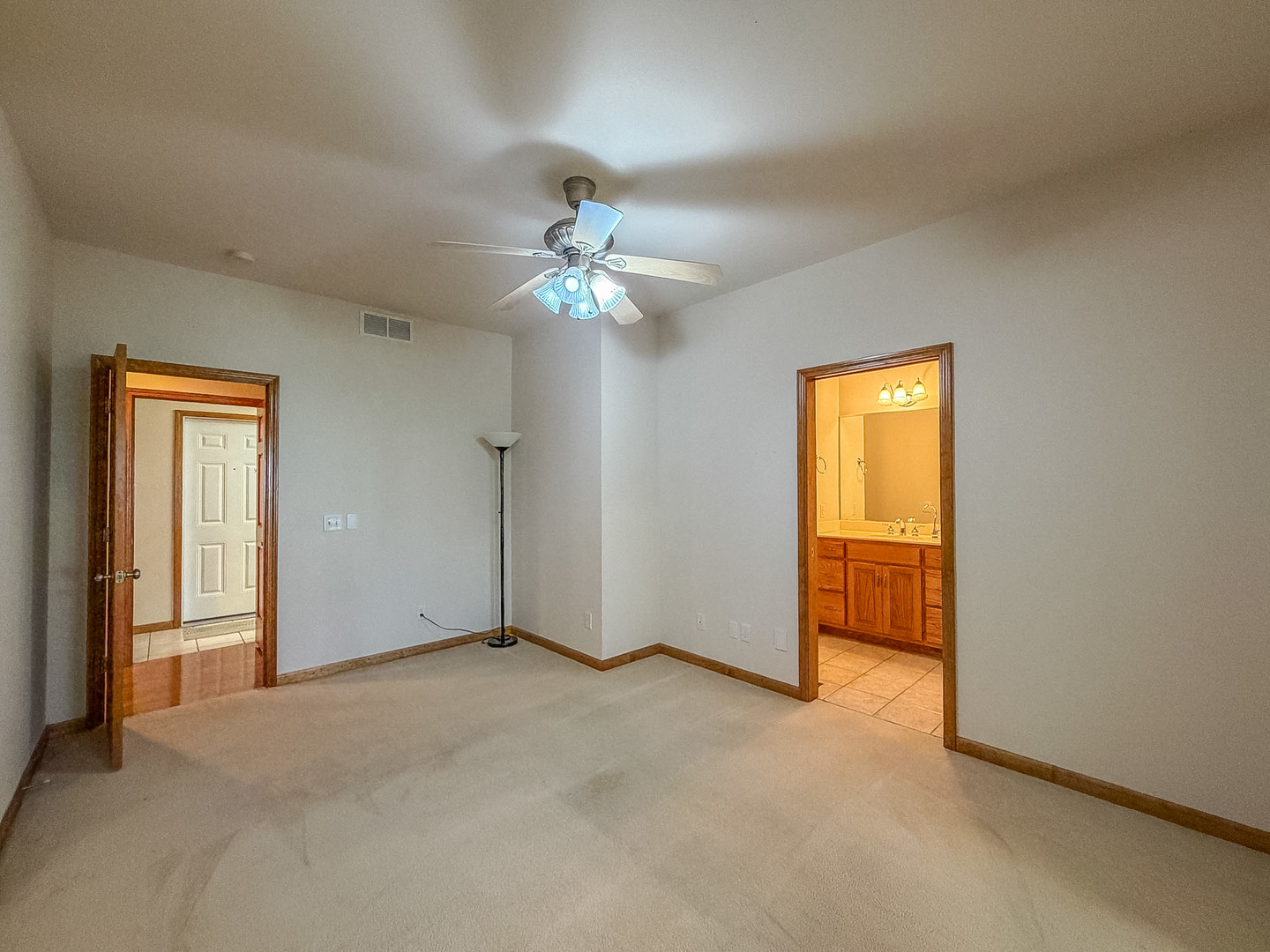 2903 Wynstone Drive Property Photo 18