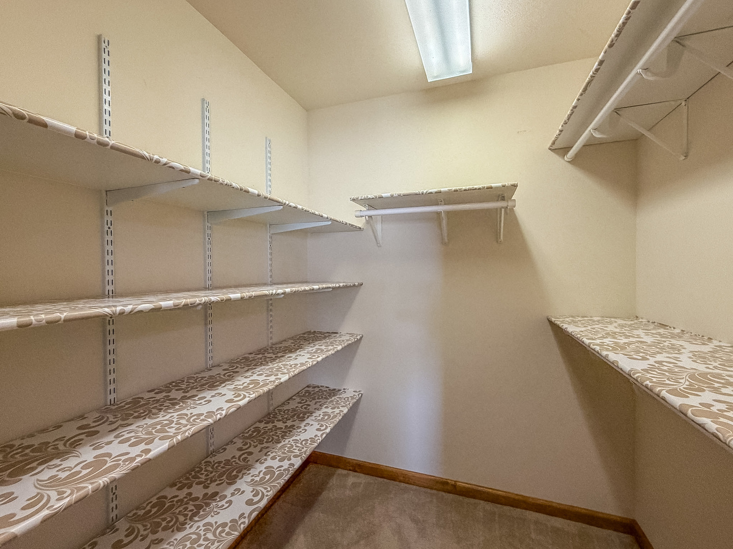 2903 Wynstone Drive Property Photo 25