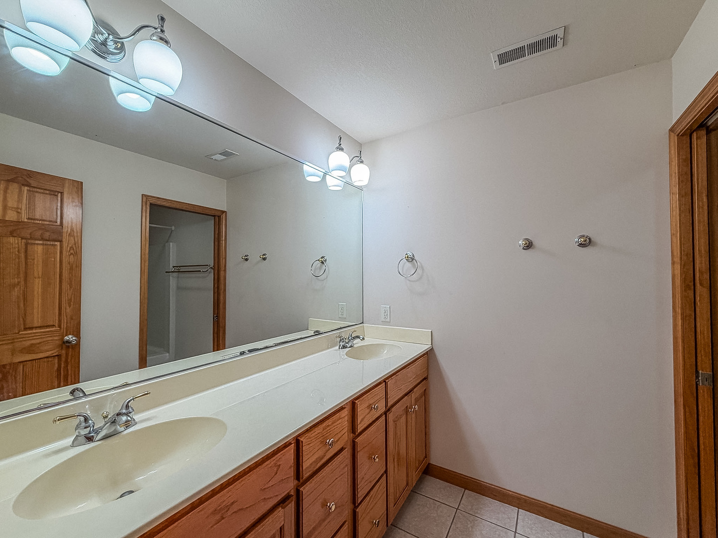 2903 Wynstone Drive Property Photo 26