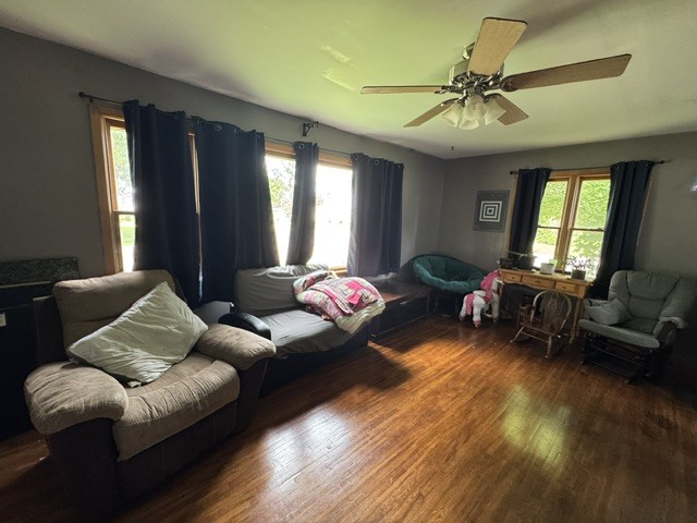 201 S West Street Property Photo 2
