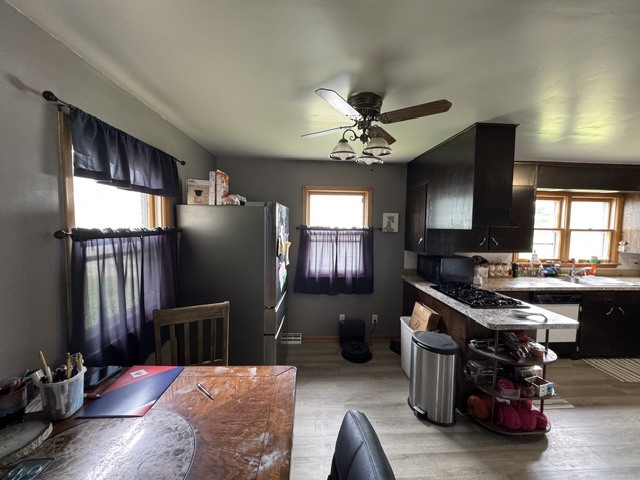 201 S West Street Property Photo 7