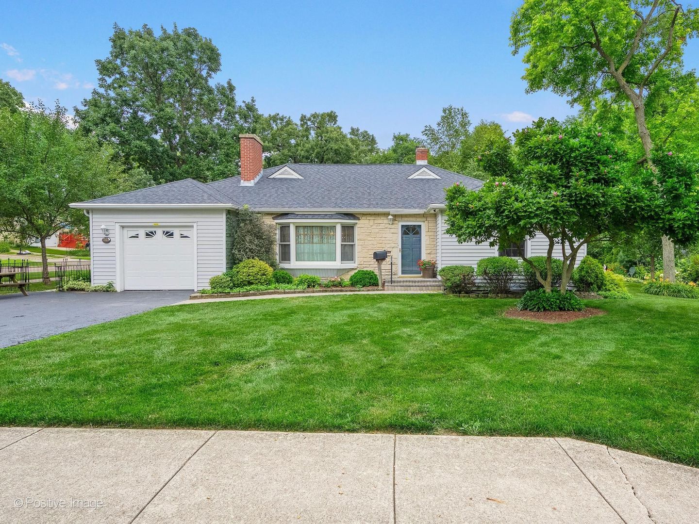 449 Arbor Avenue Property Photo 1