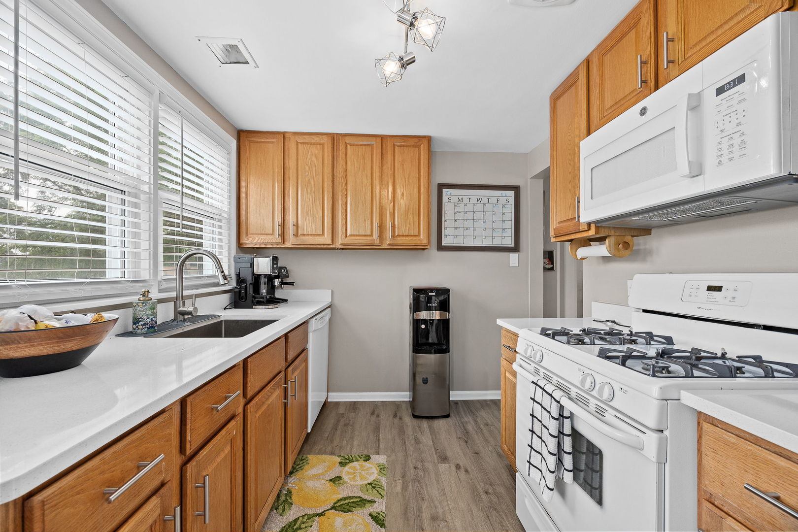 548 Prairie Avenue Property Photo 23