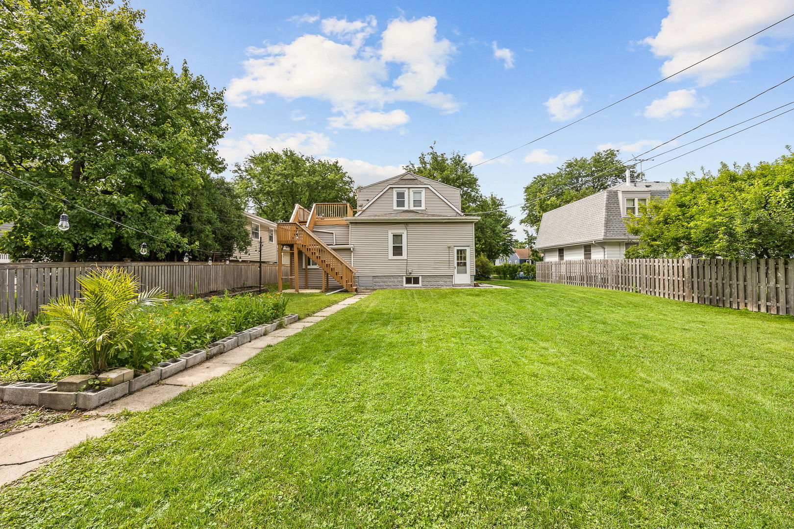 548 Prairie Avenue Property Photo 35