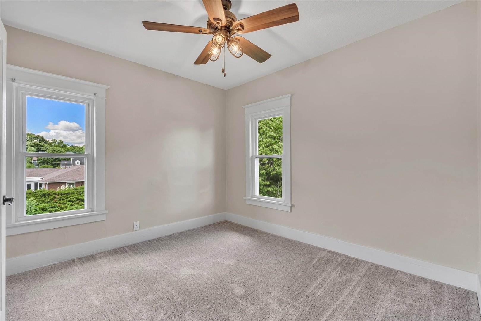737 Grant Street Property Photo 32