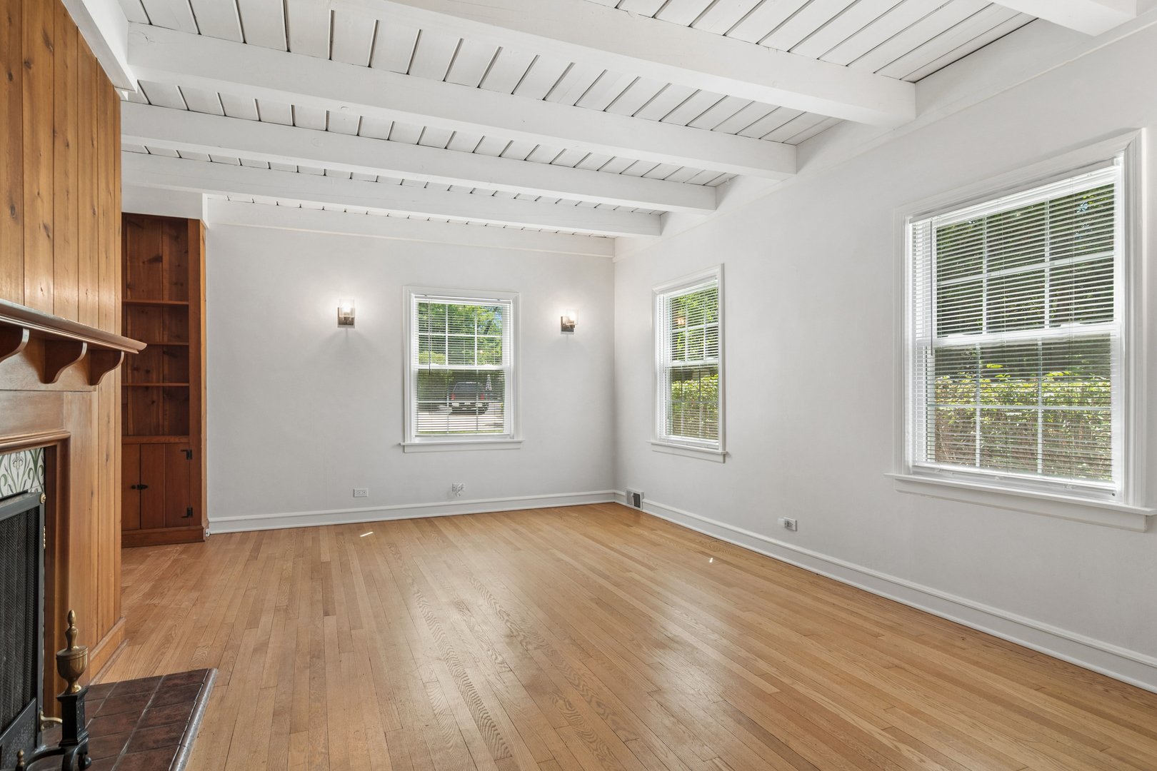 983 Harvard Court Property Photo 6