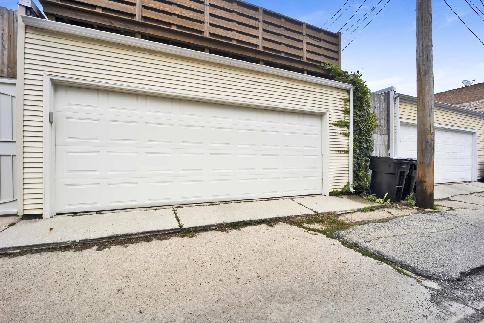1727 W Peterson Avenue Property Photo 48