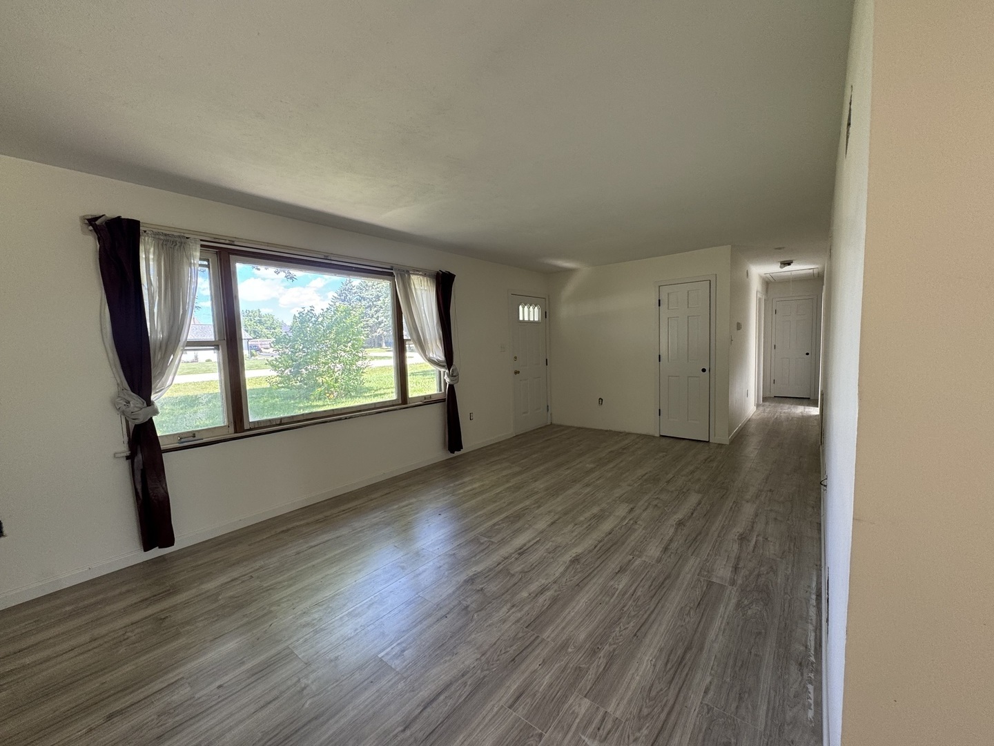 3100 Harris Drive Property Photo 7