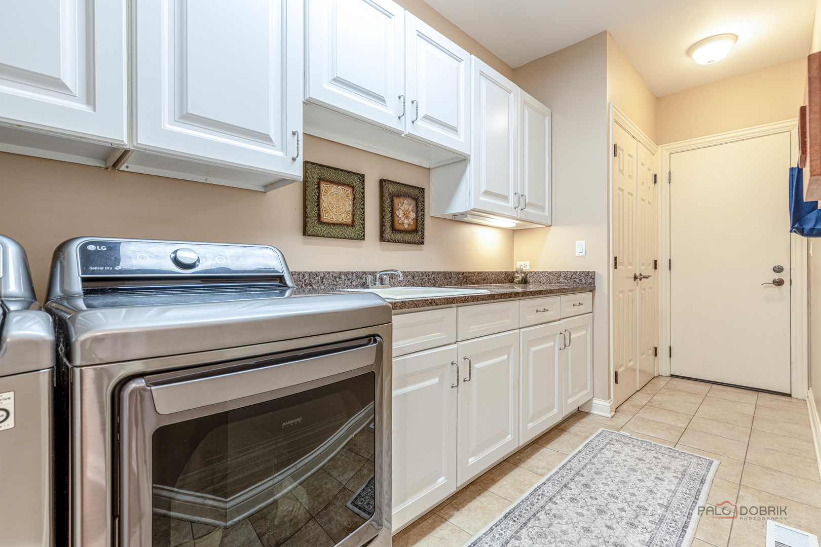 2232 Walters Avenue Property Photo 14