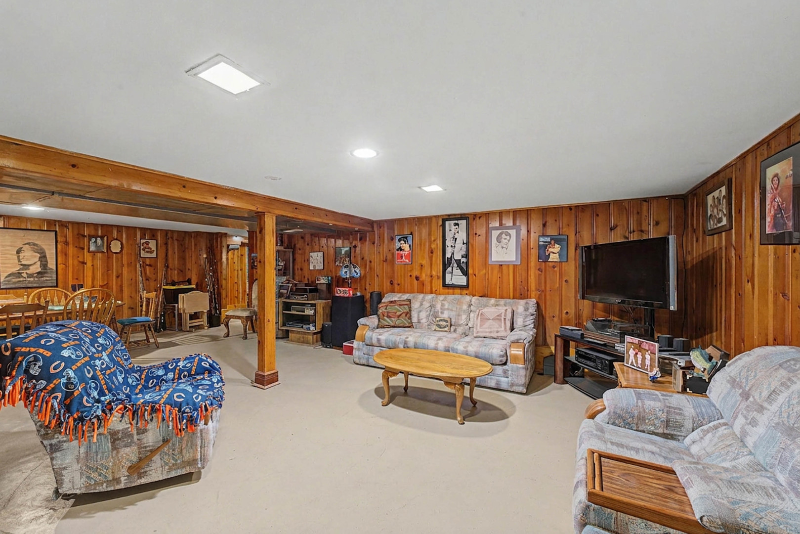 715 N Green Street Property Photo 21