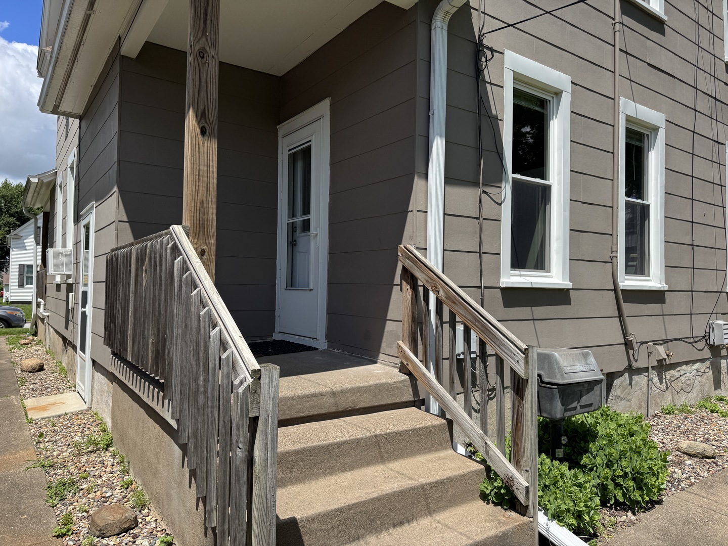 1721 W 16th Street Property Photo 20