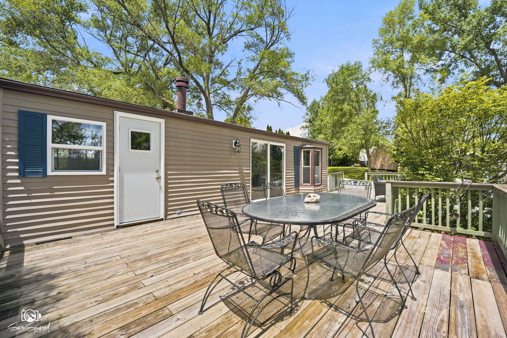 99 Lakeshore Drive Property Photo 14