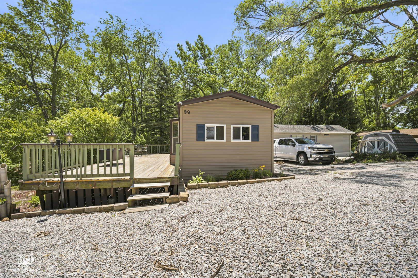 99 Lakeshore Drive Property Photo 19