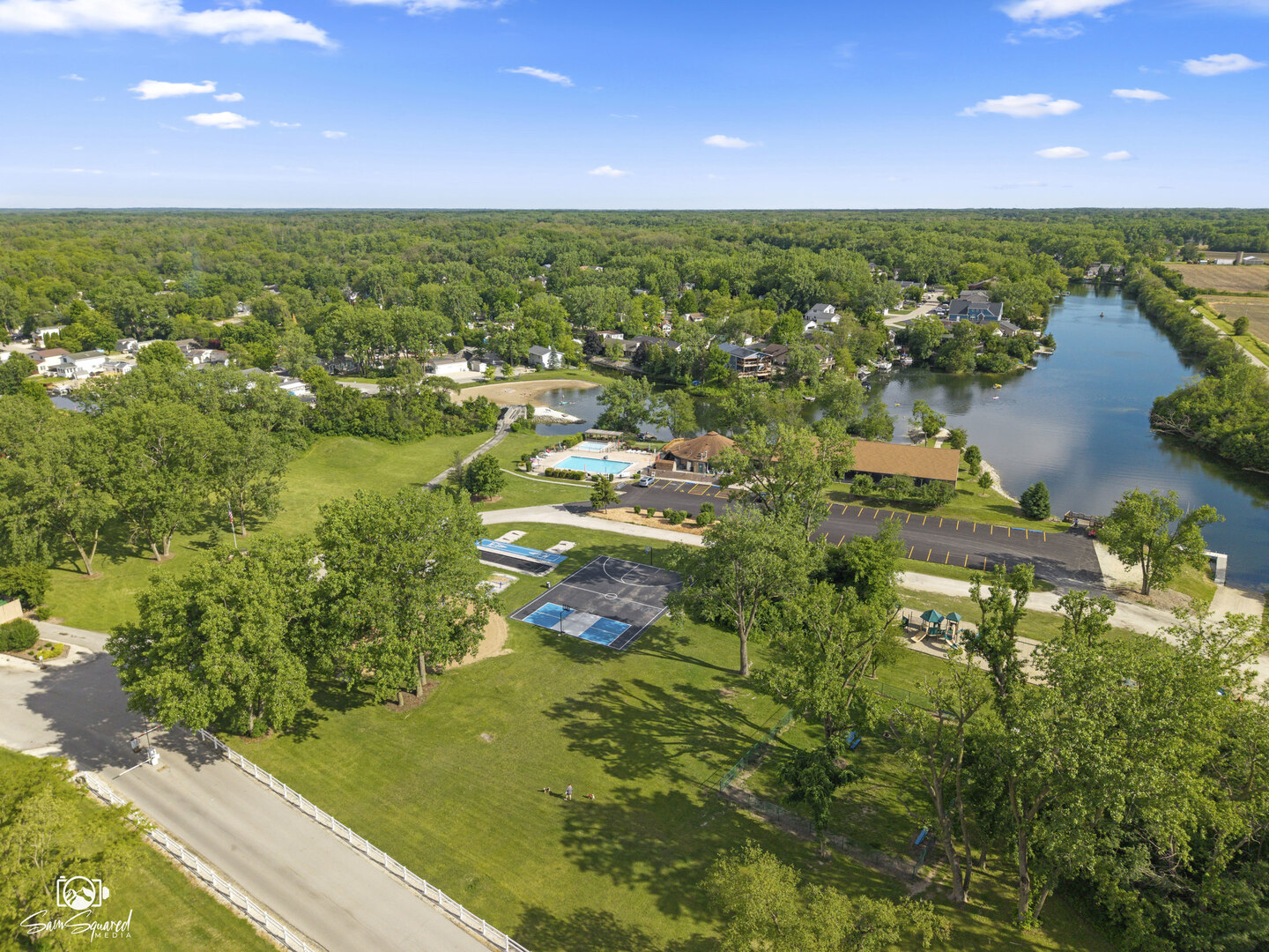 99 Lakeshore Drive Property Photo 38