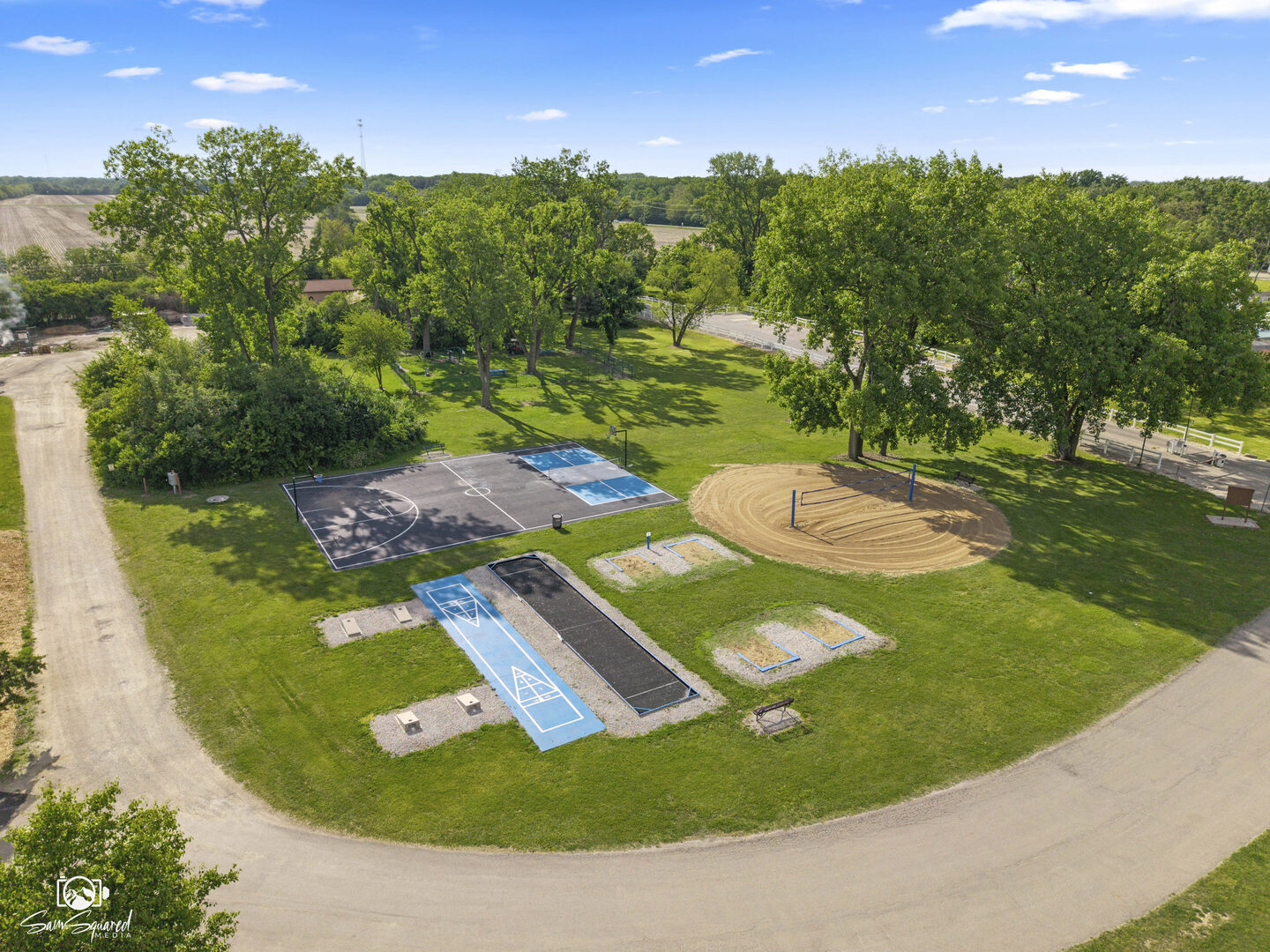 99 Lakeshore Drive Property Photo 39