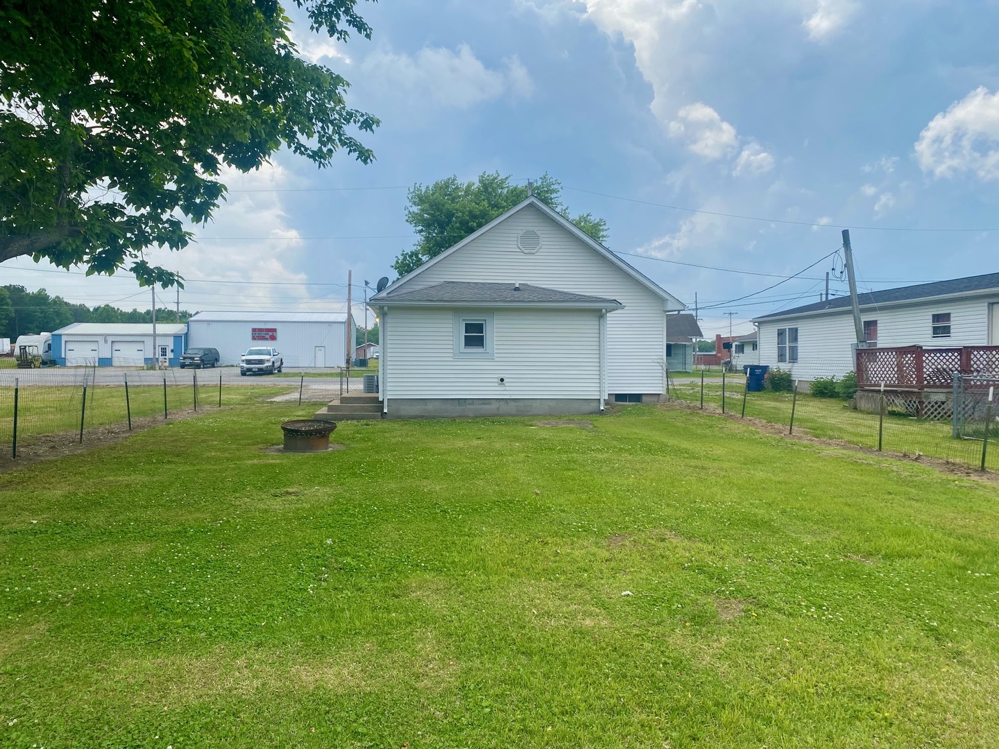 206 S Horn Property Photo 4