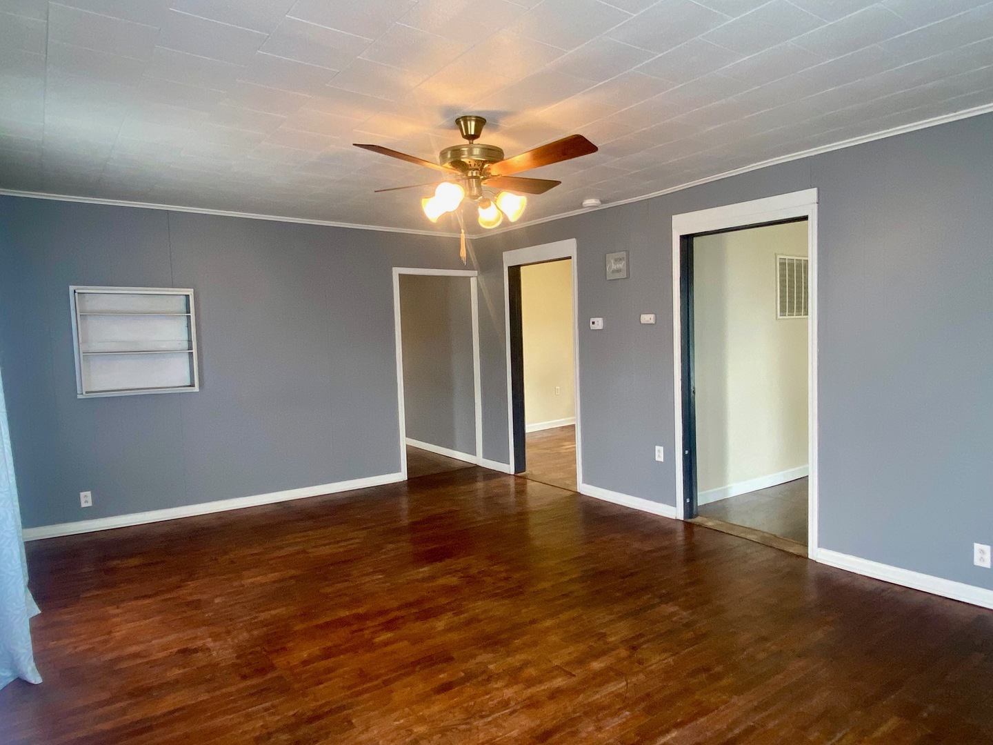 206 S Horn Property Photo 8