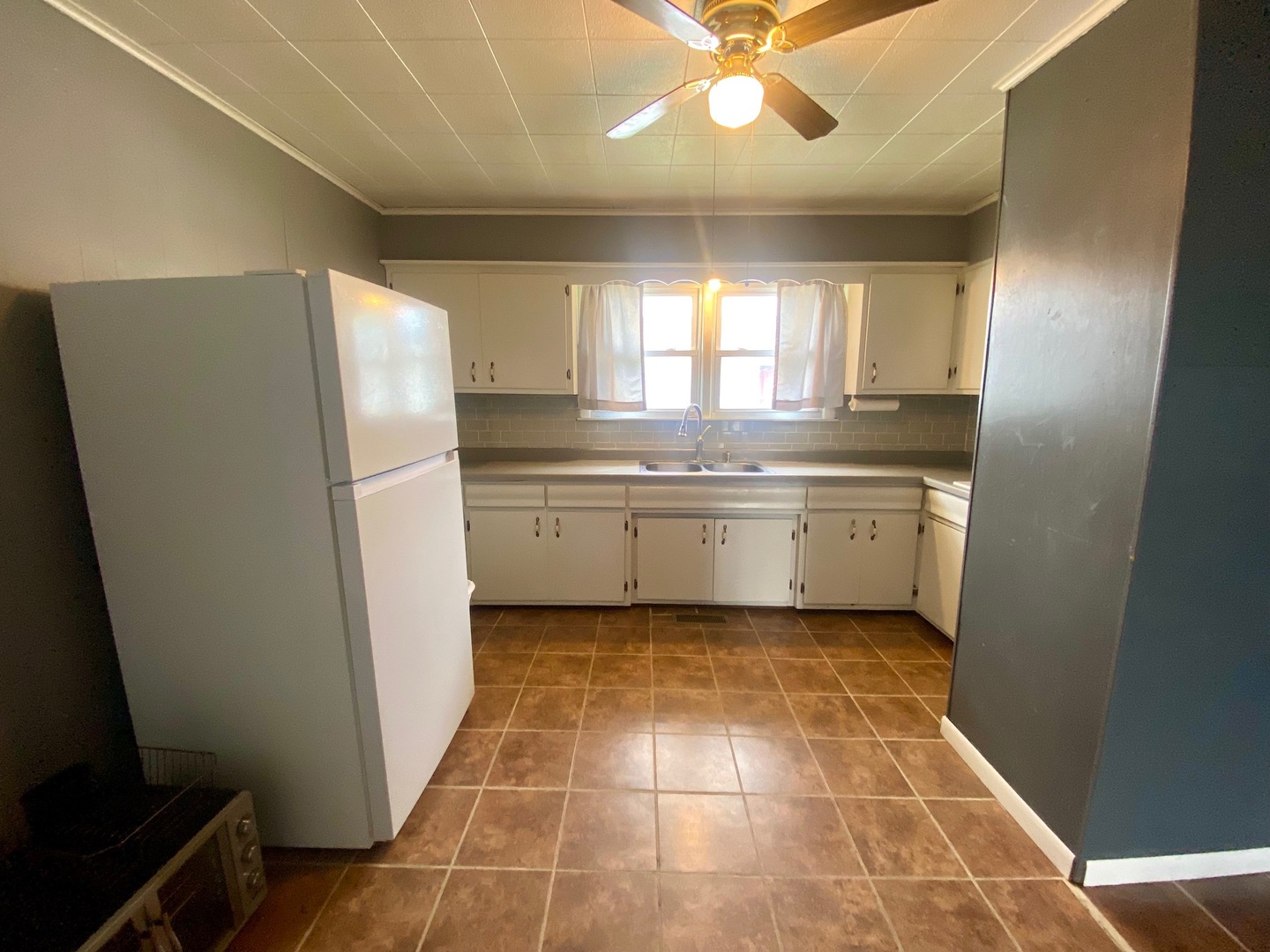 206 S Horn Property Photo 10