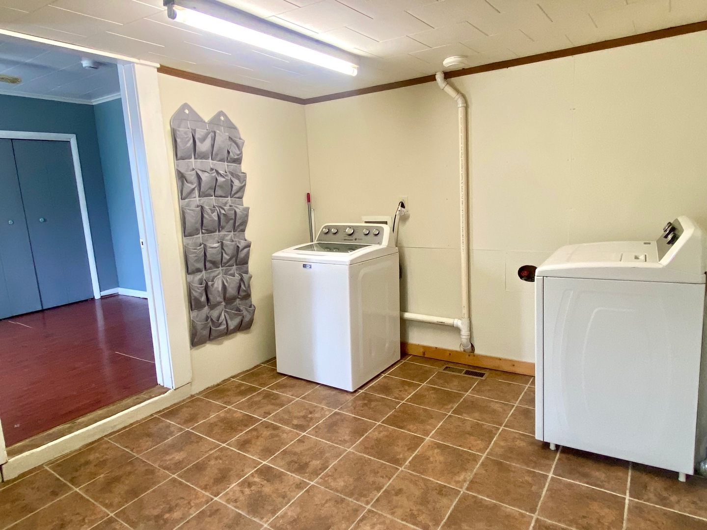 206 S Horn Property Photo 19