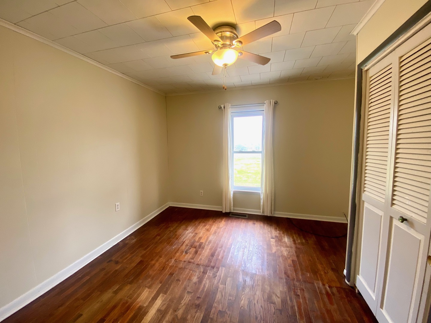 206 S Horn Property Photo 20