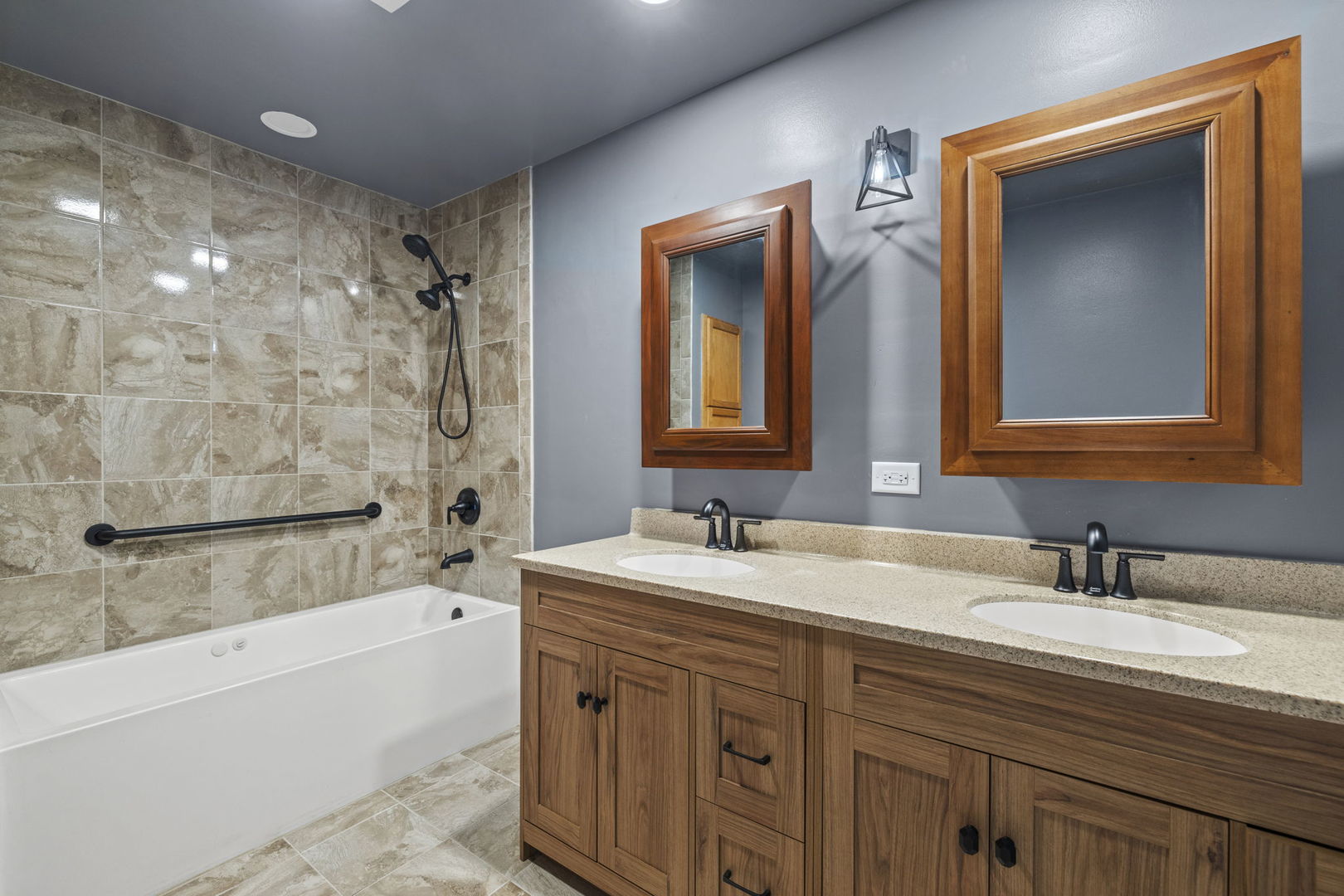 1300 Wolff Avenue Property Photo 24