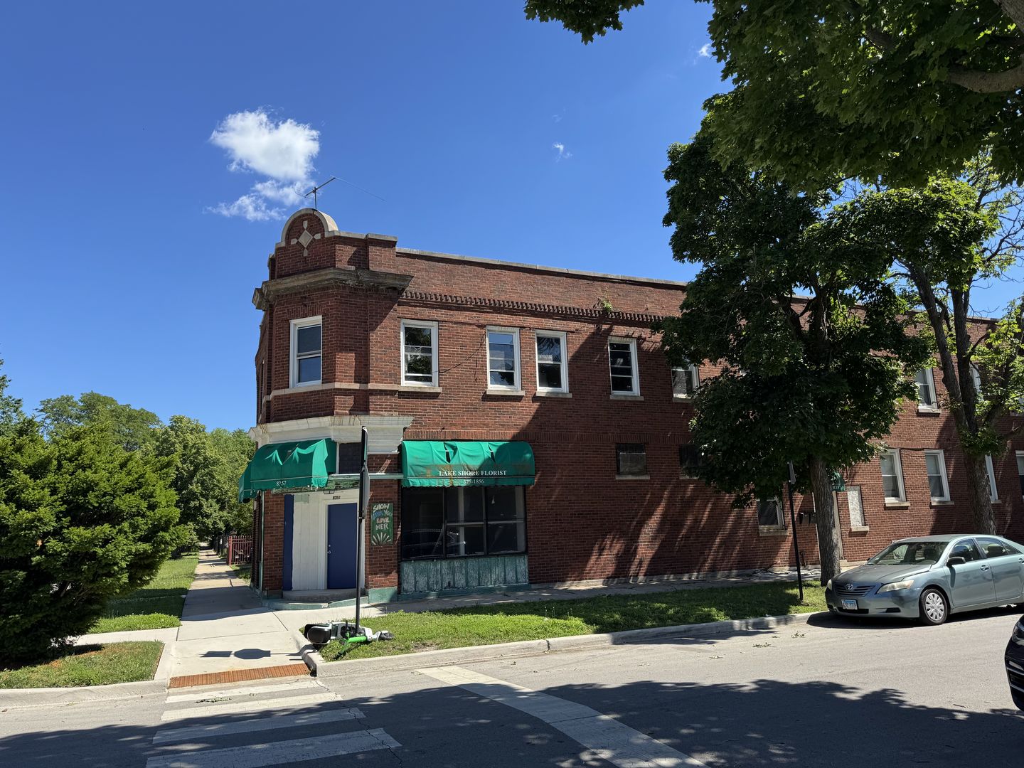 8357 S Marquette Avenue Property Photo 1