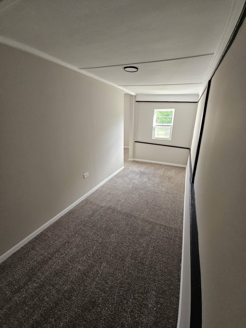 583 S Lasalle Avenue Property Photo 11