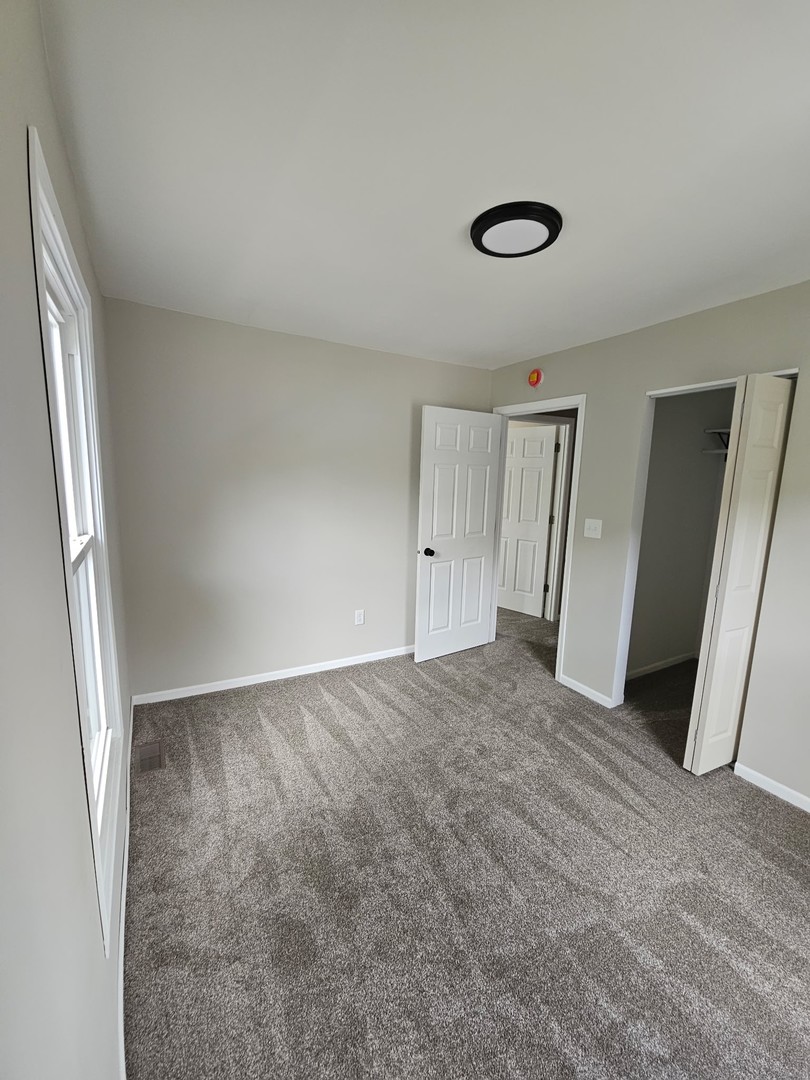 583 S Lasalle Avenue Property Photo 15