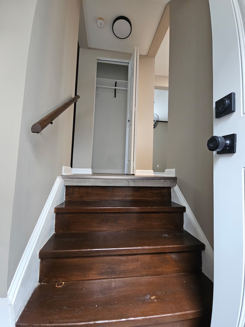 583 S Lasalle Avenue Property Photo 26