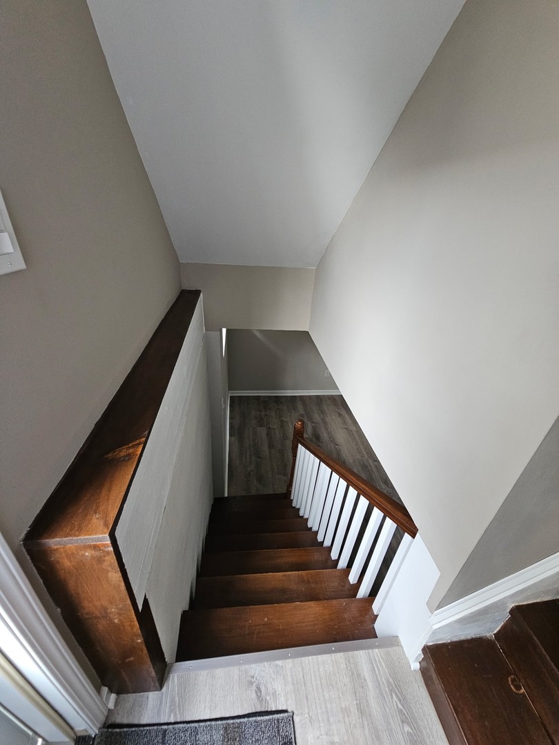 583 S Lasalle Avenue Property Photo 27