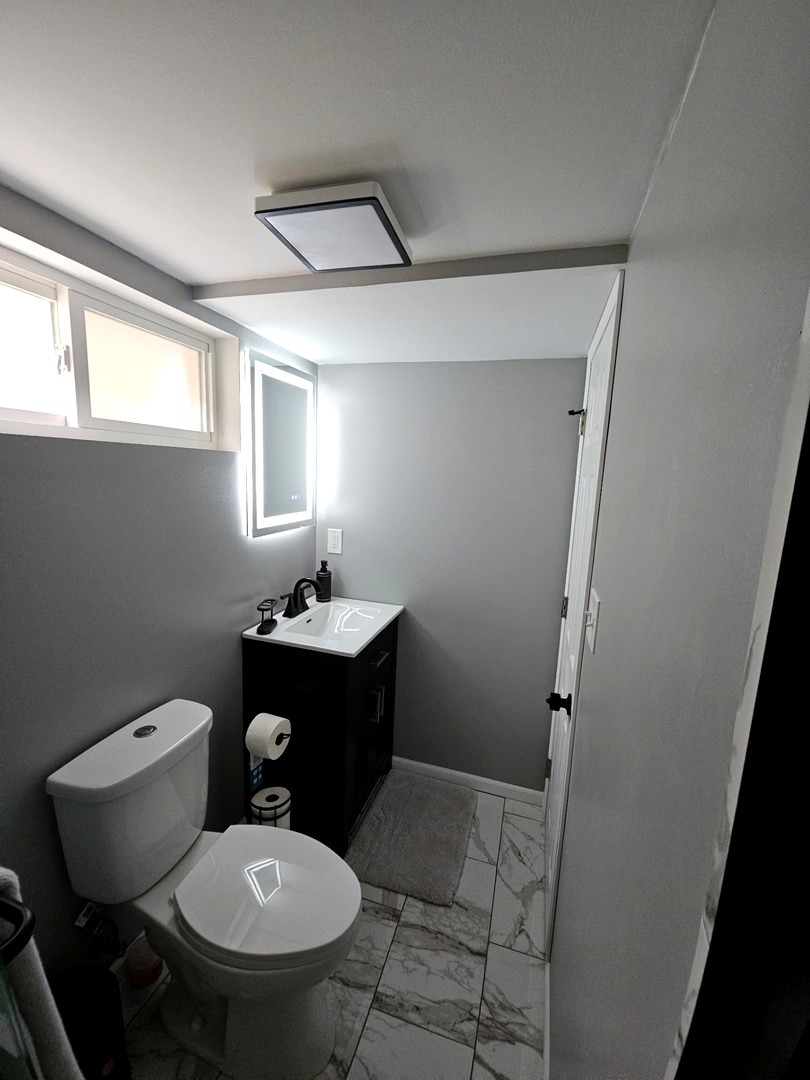 583 S Lasalle Avenue Property Photo 34