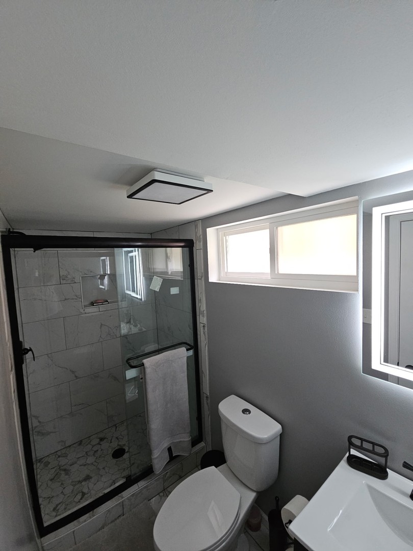 583 S Lasalle Avenue Property Photo 35