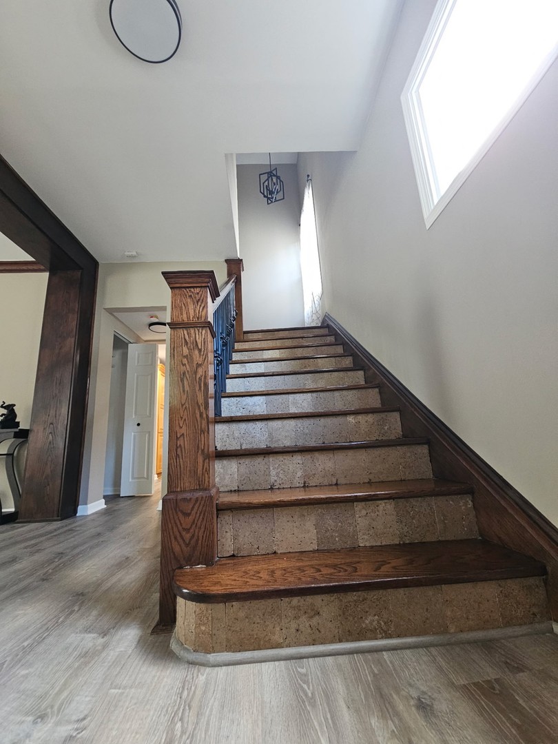 583 S Lasalle Avenue Property Photo 40