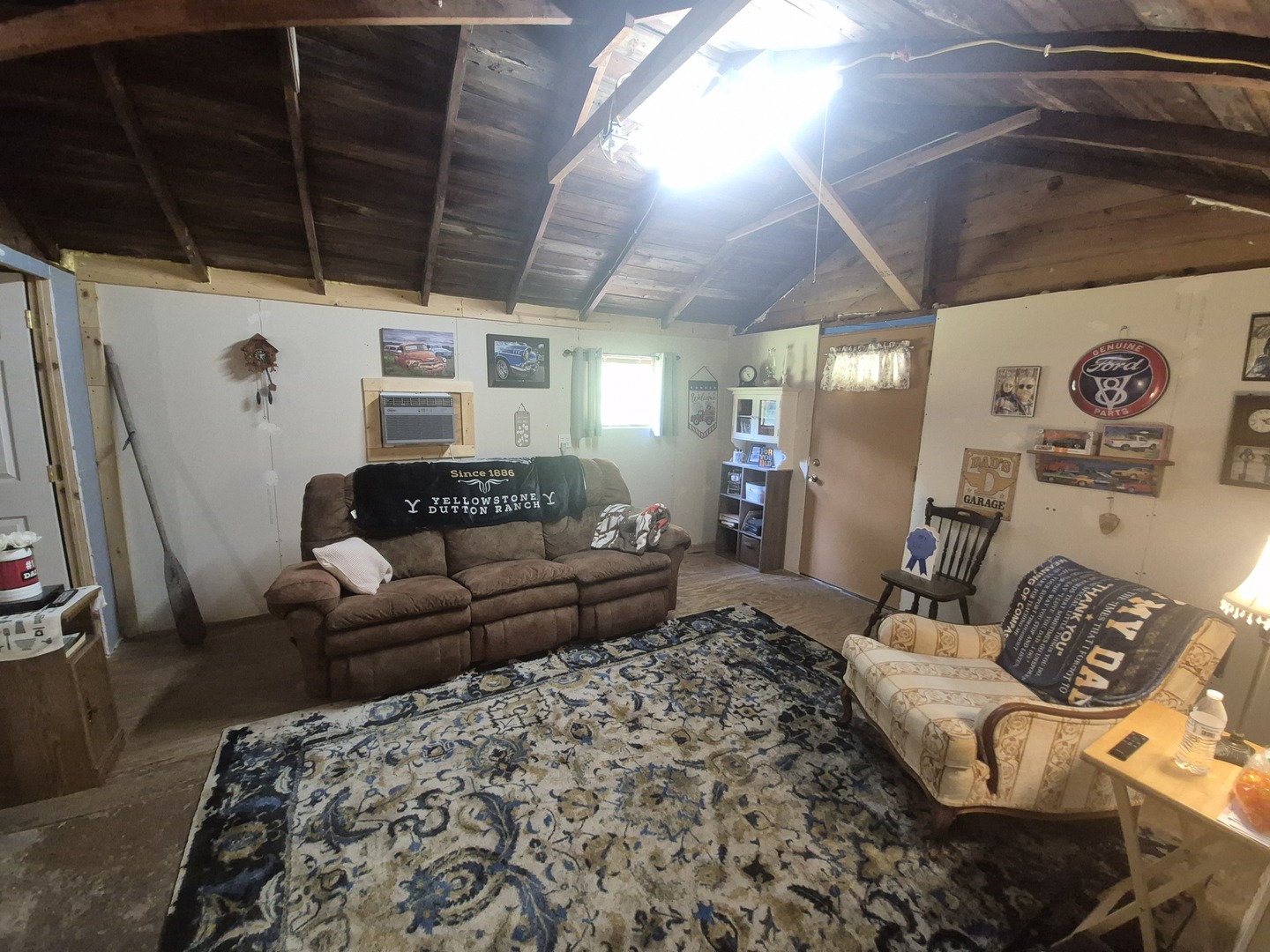 250 Lakeview Road Property Photo 5