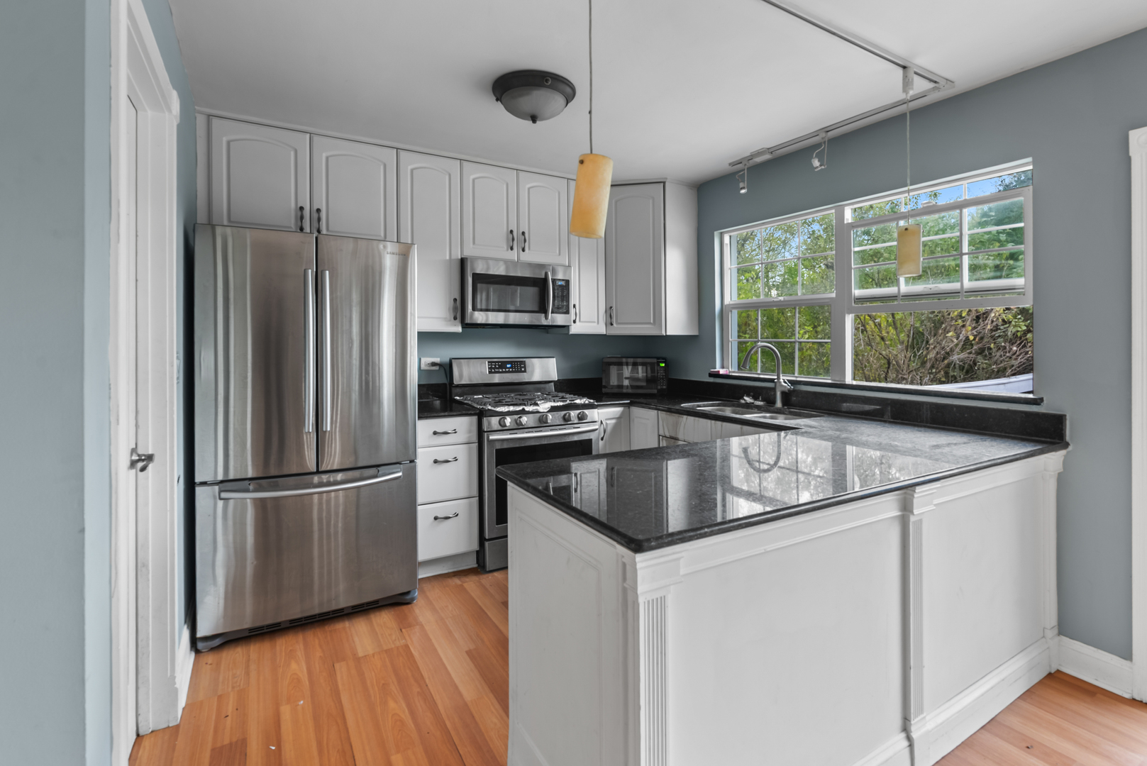 36w340 Huntley Road Property Photo 5