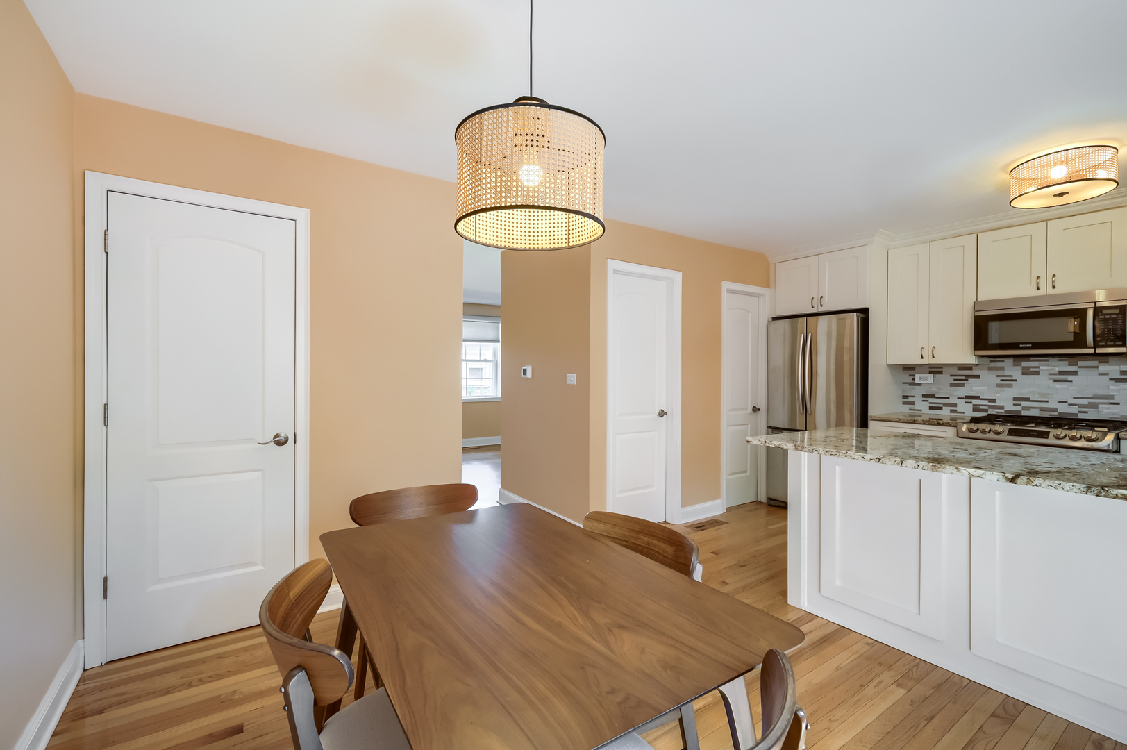 415 Park Avenue D Property Photo 5