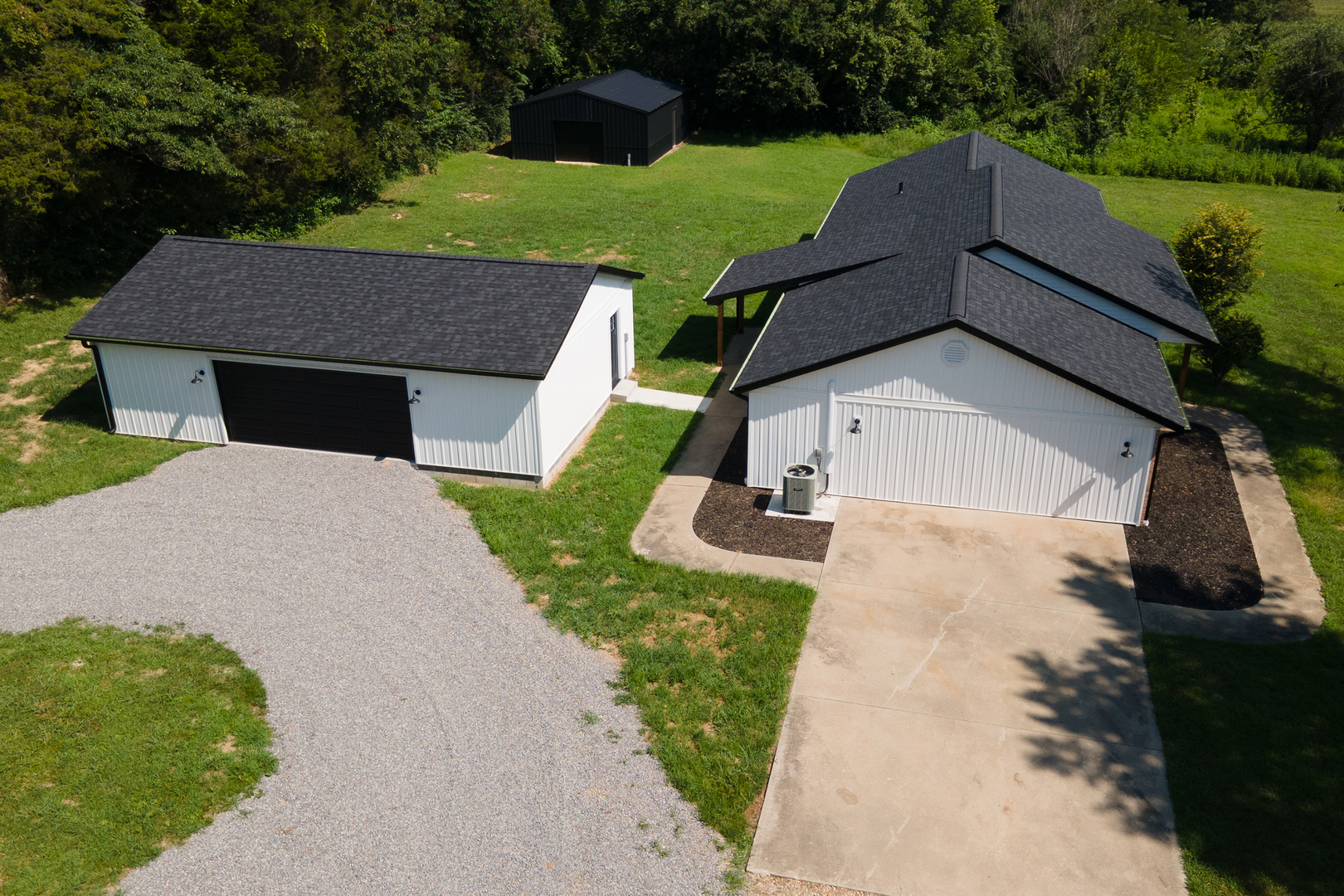 956 Auburn Lane Property Photo 44