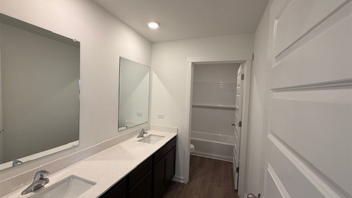 11233 Fleetwood Street Property Photo 7