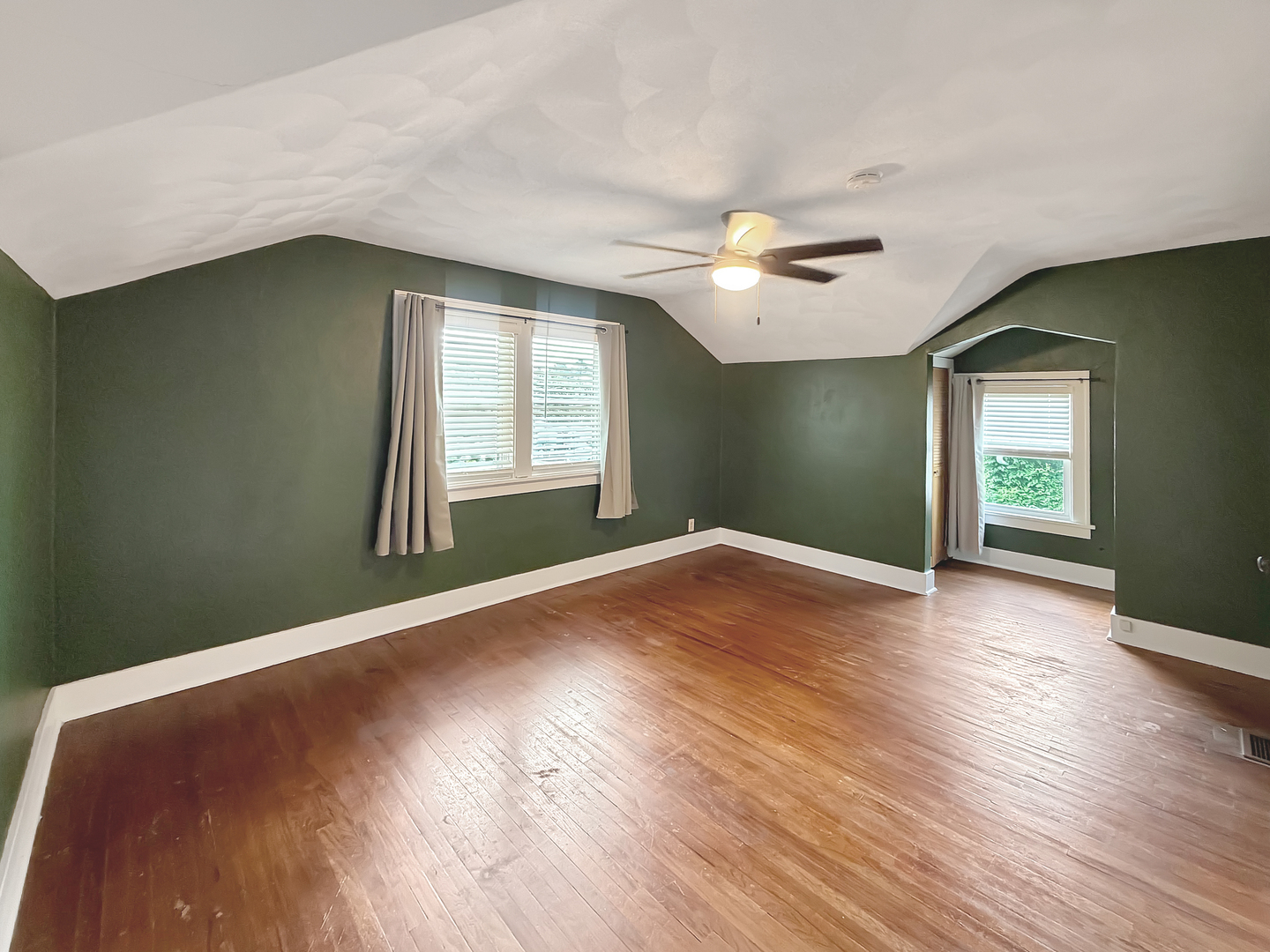 904 S Mckinley Avenue Property Photo 18