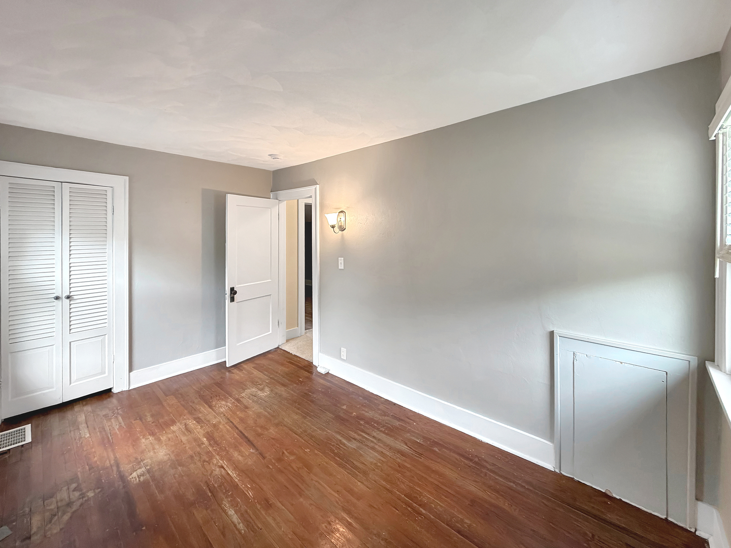 904 S Mckinley Avenue Property Photo 21
