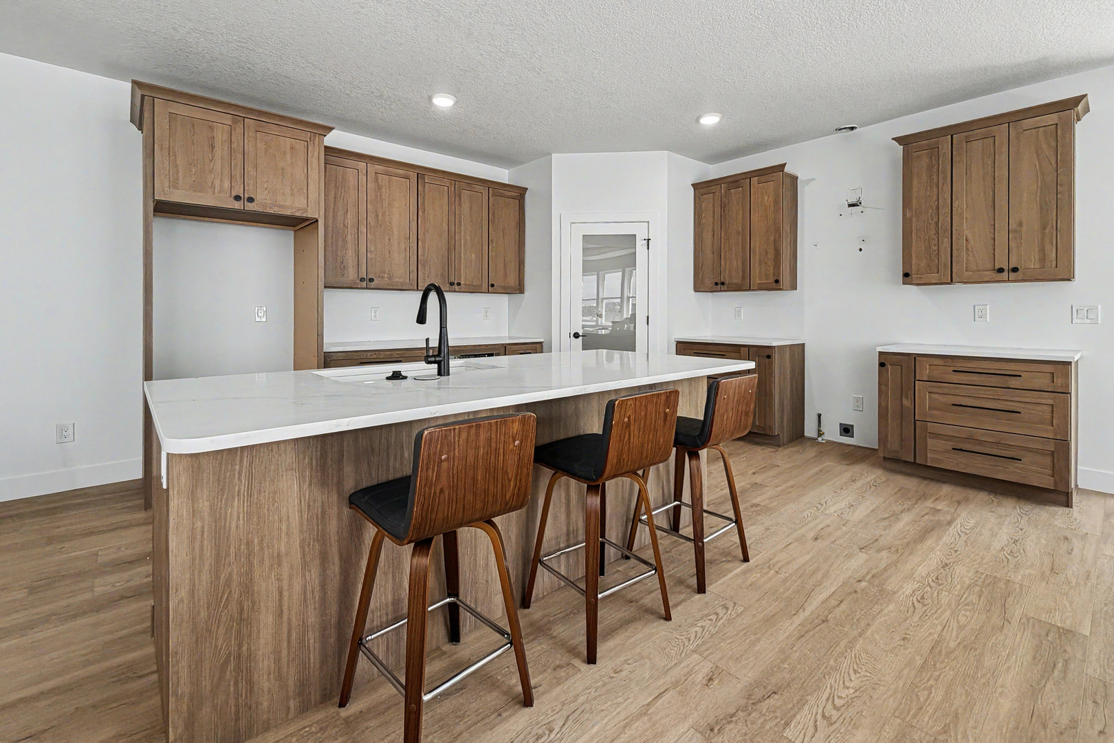 1310 Heights Court Property Photo 4